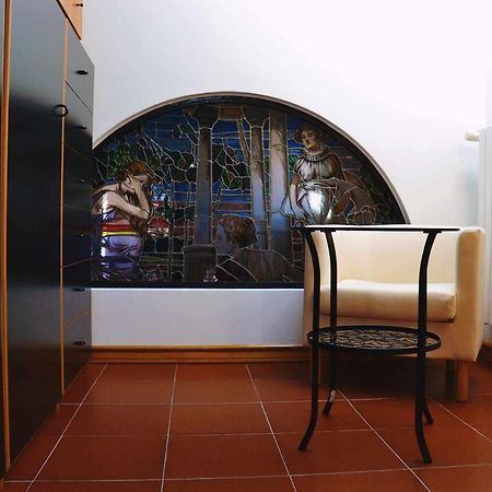 Beb Cornelia Bed & Breakfast Атри Екстериор снимка