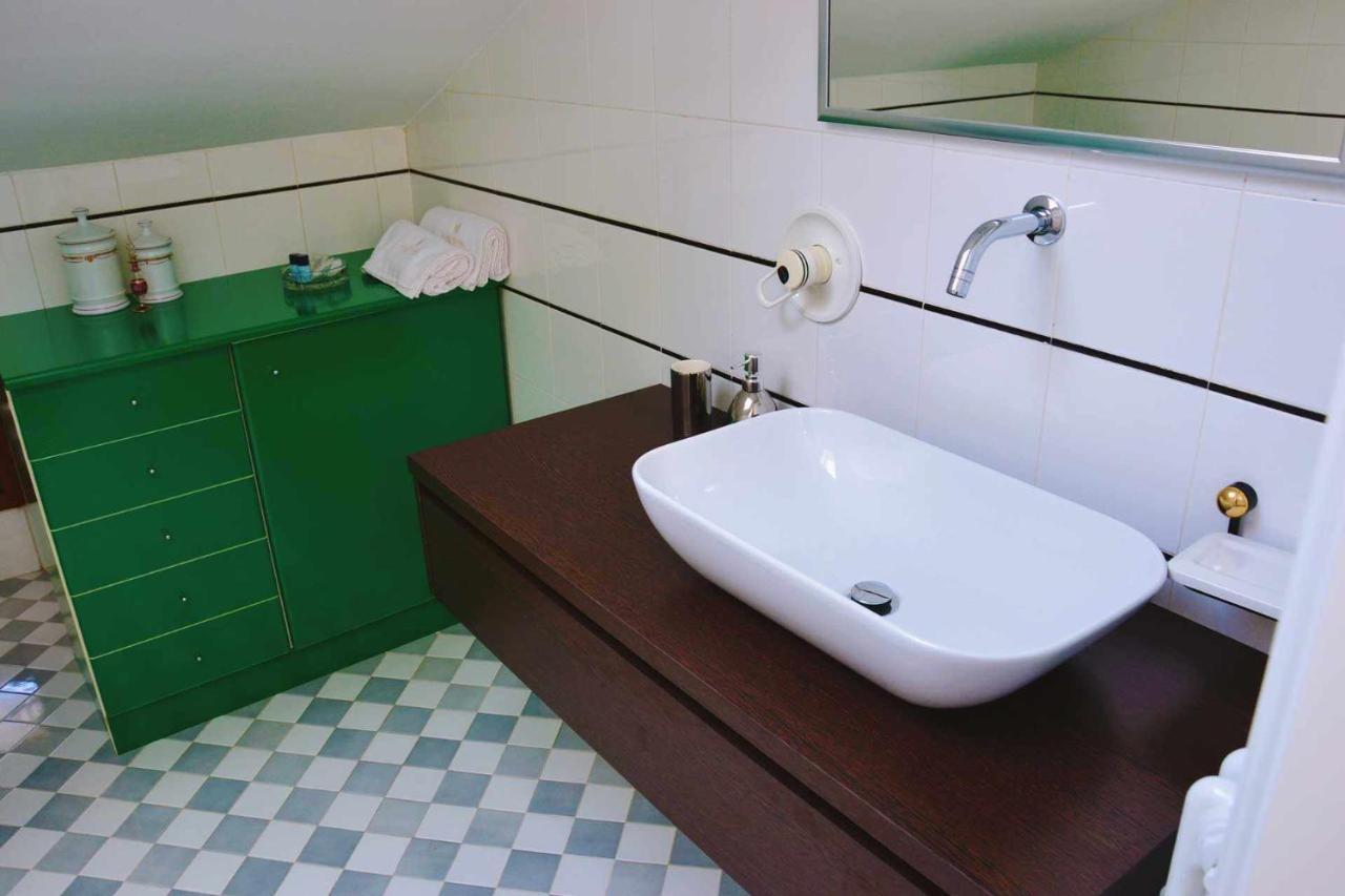 Beb Cornelia Bed & Breakfast Атри Екстериор снимка