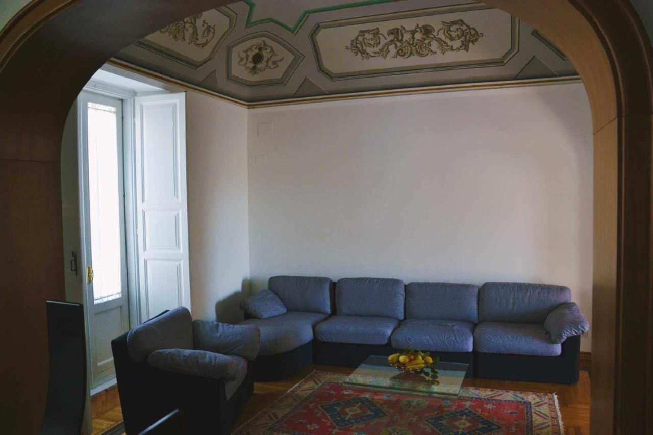 Beb Cornelia Bed & Breakfast Атри Екстериор снимка